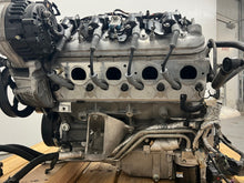 Load image into Gallery viewer, LS7 427ci Dry Sump Engine Pullout WARRANTY 505HP 62K MILES FREE SHIPPING!! 7.0L