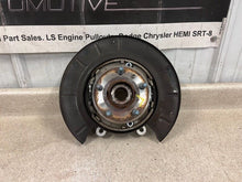 Load image into Gallery viewer, 10 15 Camaro SS LH Driver Side Rear Spindle Assembly GM Knuckle Hub Left LH 46K