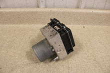 Load image into Gallery viewer, 12 15 Chevrolet Camaro SS ZL1 ABS Anti Lock Brake Pump Module GM 22914251 82k