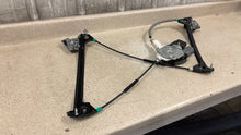 Load image into Gallery viewer, 05 13 Corvette C6 Front Passenger Window Regulator Motor OEM GM 25815796 55K RH