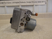 Load image into Gallery viewer, 06 13 Chevrolet Corvette C6 Anti Lock Brake Pump ABS Module OEM GM 15821730 56K