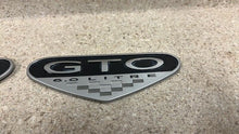 Load image into Gallery viewer, 2005 2006 Pontiac GTO Exterior Driver Passenger Fender Emblem Badge OEM 6.0L