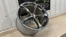Load image into Gallery viewer, 10 13 Corvette C6 Z06 Speedline Rear 19'' Chrome Wheel GM 9597864 19X12 35K
