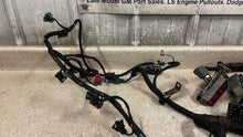 Load image into Gallery viewer, 1999 2000 C5 Corvette LS1 OEM GM Engine Wiring Harness Assembly 60K Automatic