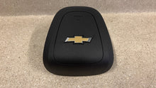 Load image into Gallery viewer, 12 15 Chevrolet Camaro SS Left Side Driver Wheel OEM GM Bag 22943125 NICE! 32K