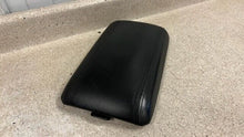 Load image into Gallery viewer, 2004 2005 2006 Pontiac GTO Center Console Lid Armrest Leather Black Factory OEM