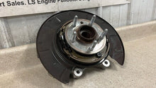 Load image into Gallery viewer, 10 15 Camaro SS LH Driver Side Rear Spindle Assembly GM Knuckle Hub Left LH 58K