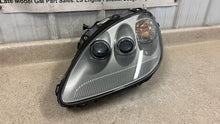 Load image into Gallery viewer, 05 08 C6 Corvette Z06 Driver Headlight Assembly GM 25867779 Silver Left 21K LH