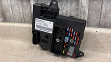 Load image into Gallery viewer, 08 13 Corvette C6 Z06 BCM Body Control Module Assembly GM 20934684 DELPHI Fob