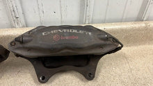 Load image into Gallery viewer, 2010 2015 Camaro SS Front Driver Passenger Brembo Brake Calipers Pair OEM 63K