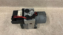 Load image into Gallery viewer, 99 02 Firebird Trans AM Camaro SS 4 Channel ABS Brake Pump Module GM 10423623