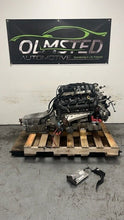 Load image into Gallery viewer, Dodge 5.7L 345 Hemi SRT Engine & 5 Speed Automatic Pullout 375HP 107k MILES!