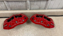 Load image into Gallery viewer, 06 13 Corvette C6 Z06 Rear Brake Calipers 4 Piston Set Red Brakes NICE! 5K MILES