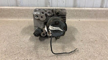 Load image into Gallery viewer, 97 00 C5 Corvette OEM ABS ANTI LOCK BRAKE PUMP MODULE 09360921 V CODE EBCM