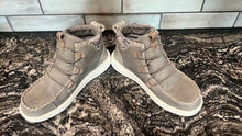 Load image into Gallery viewer, Hey Dude Women's Eloise Leather Ankle Boot Size US 7 Granite Grey Shoes