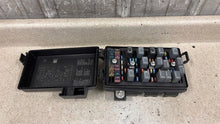 Load image into Gallery viewer, 2009 2013 Corvette C6 Engine Under Hood Fuse Box Block OEM GM 22739140 Z06 55K
