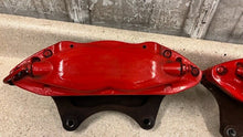 Load image into Gallery viewer, 2010 2015 Camaro SS Front Driver Passenger Brembo Brake Calipers Pair OEM