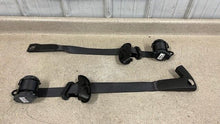Load image into Gallery viewer, 06 12 Corvette C6 Driver Passenger Front Seat Belt Retractor Assembly 20945080