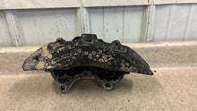 Load image into Gallery viewer, 15 19 Corvette C7 Z06 Front Driver 6 Piston Brake Caliper Brembo 23242497 Burnt