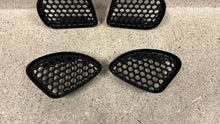 Load image into Gallery viewer, 98 02 Pontiac Firebird Trans AM WS6 Right Left Fender Grilles Vent GM Factory