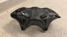 Load image into Gallery viewer, 2010 2015 Camaro SS Front Driver Passenger Brembo Brake Calipers Pair OEM
