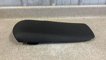 Load image into Gallery viewer, 05 13 Chevrolet C6 Corvette Z06 Center Console Lid Armrest Black Leather GM 21K