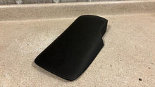 Load image into Gallery viewer, 05 13 Chevrolet C6 Corvette Z06 Center Console Lid Armrest Black Leather GM 33K