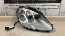 Load image into Gallery viewer, 05 13 C6 Corvette Z06 Passenger Headlight Assembly GM 20789680 Silver Right NICE