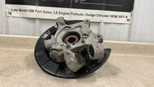 Load image into Gallery viewer, 10 15 Camaro SS ZL1 RH Passenger Side Rear Spindle GM Knuckle Hub Right