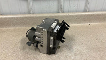 Load image into Gallery viewer, 97 00 C5 Corvette OEM ABS ANTI LOCK BRAKE PUMP MODULE 09356961 M CODE EBCM