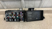 Load image into Gallery viewer, 2009 2013 Corvette C6 Engine Under Hood Fuse Box Block OEM GM 22739140 Z06 3K