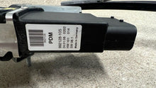 Load image into Gallery viewer, 05 13 Corvette C6 Z06 Front Passenger Window Regulator Motor OEM GM 25815796 RH