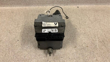 Load image into Gallery viewer, 97 00 C5 Corvette OEM ABS ANTI LOCK BRAKE PUMP MODULE 09360921 V CODE EBCM
