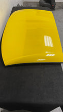 Load image into Gallery viewer, 05 13 Corvette C6 Targa Top Removable Solid Roof Panel Latches Yellow OEM GM