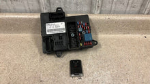 Load image into Gallery viewer, 2008 2013 Corvette C6 Z06 BCM Body Control Module Assembly GM 20759656 31K Fob