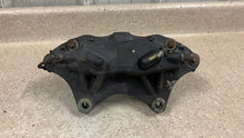 Load image into Gallery viewer, 2010 2015 Camaro SS Front Driver Passenger Brembo Brake Calipers Pair OEM 33K
