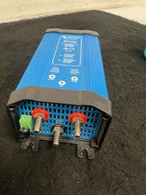 Load image into Gallery viewer, Victron Energy Orion 12/24-20 DC-DC converter IP20