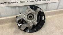 Load image into Gallery viewer, 10 15 Camaro SS LH Driver Side Rear Spindle Assembly GM Knuckle Hub Left LH 14K