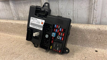 Load image into Gallery viewer, 2008 2013 Corvette C6 Z06 BCM Body Control Module Assembly GM 25879086 21K
