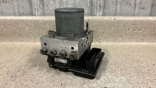 Load image into Gallery viewer, 10 13 Corvette C6 Z06 Anti Lock Brake Pump ABS Module OEM GM Brakes 34K 20839672