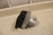 Load image into Gallery viewer, 16 18 Chevrolet Camaro SS ZL1 ABS Anti Lock Brake Pump Module GM 84154732 49K