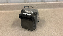 Load image into Gallery viewer, 97 00 C5 Corvette ABS ANTI LOCK BRAKE PUMP MODULE 09356961 M CODE PARTS ONLY!