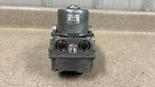 Load image into Gallery viewer, 06 13 Chevrolet Corvette C6 Z06 Anti Lock Brake Pump ABS Module OEM GM Brakes