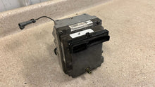 Load image into Gallery viewer, 97 00 C5 Corvette ABS ANTI LOCK BRAKE PUMP MODULE 09356961 M CODE PARTS ONLY!