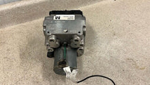 Load image into Gallery viewer, 97 00 C5 Corvette OEM ABS ANTI LOCK BRAKE PUMP MODULE 09356961 M CODE EBCM