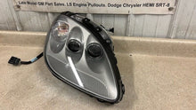 Load image into Gallery viewer, 05 13 C6 Corvette Z06 Passenger Headlight Assembly GM 20789680 Silver Right NICE