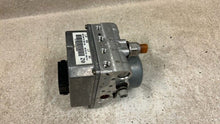 Load image into Gallery viewer, 06 12 Chevrolet Corvette C6 Anti Lock Brake Pump ABS Module OEM GM 15821730 NICE
