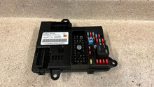 Load image into Gallery viewer, 2008 2013 Corvette C6 Z06 BCM Body Control Module Assembly GM 25879086 OEM