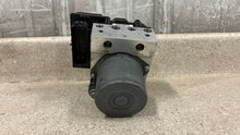 Load image into Gallery viewer, 10 13 Corvette C6 Anti Lock Brake Pump ABS Module GM Brakes 20918428