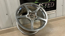 Load image into Gallery viewer, 2000 2004 Corvette C5 Rear Chrome 18'' Wheel 18x9.5 Original GM 9593799 Rim 78K